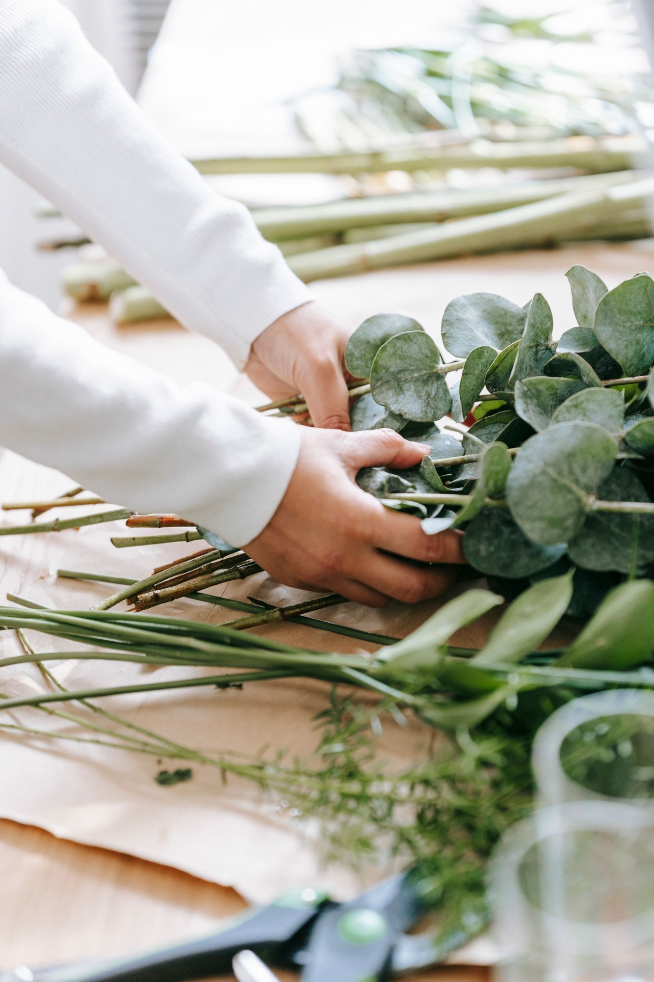 Working with the natural line of foliage